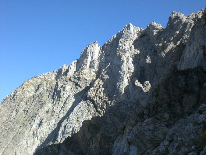 Mille_Feuilles_Mauriennais (12).jpg - Vue sur les falaises de la Pointe de Bellecombe